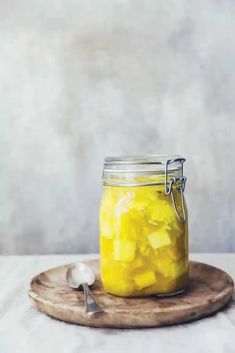 Mangochutney med karry og ingefær