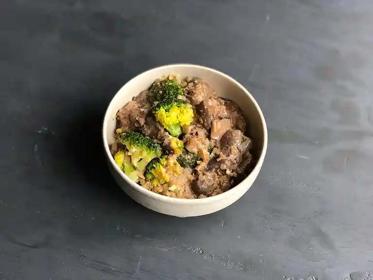 Rendang – østershatte i kokos og citrongræs med dampet blomkål